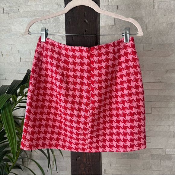 Nasty Gal Red Hot Pink Boucle Tweed Houndstooth Mini Skirt Size 6 NWT - Picture 8 of 8